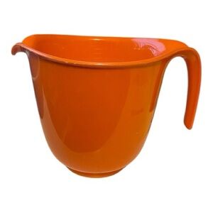 Vintage Rubbermaid 6 Cup orange Grip N Mix Batter Bowl Measuring #2661